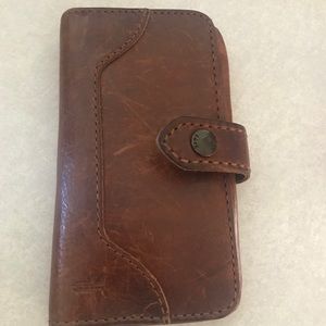Frye wallet